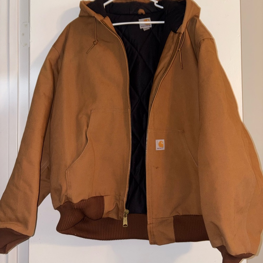 Carhartt Brown Work Jacket with Matching Duck Overalls - Picture 5 of 9